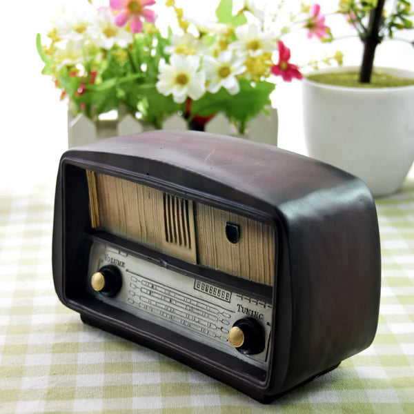 Vintage Home Decor Radio